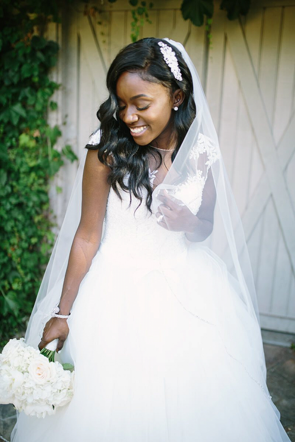 Elegant-Outdoor-Atlanta-Wedding-bridal-style