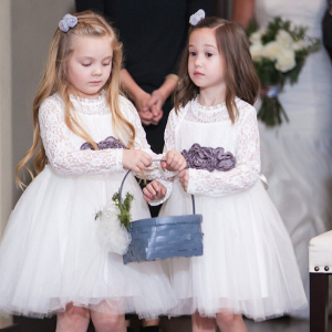 Rustic-Ranch-Texas-Wedding-adorable-flower-girls-in-white-dresses