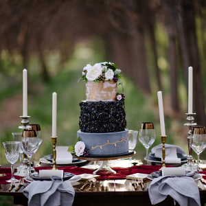 Floral detailed wedding cake