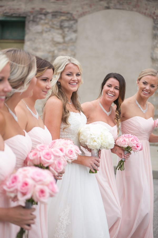 Soft Pink Bridesmaid Dresses with Rose Bouquets