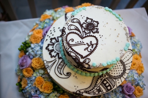 Henna Inspired Wedding Cake