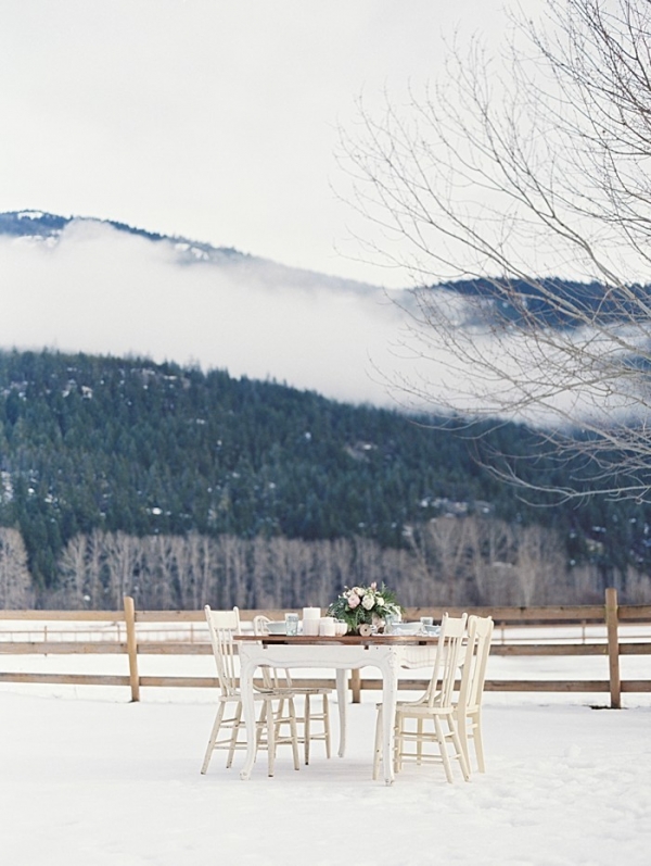 Winter Wedding Inspiration with Vintage Details | Christie Graham Photography