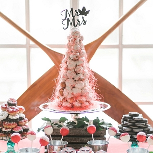 red and white dessert table on Mountainside Bride