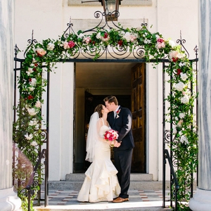 Charleston bride and groom