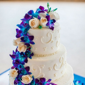 Dendrobium orchid wedding cake