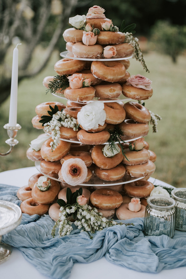 Wedding doughnut tower