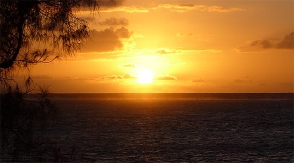 Sunrise at Cook Islands