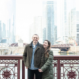 Casual Chicago skyline engagement session