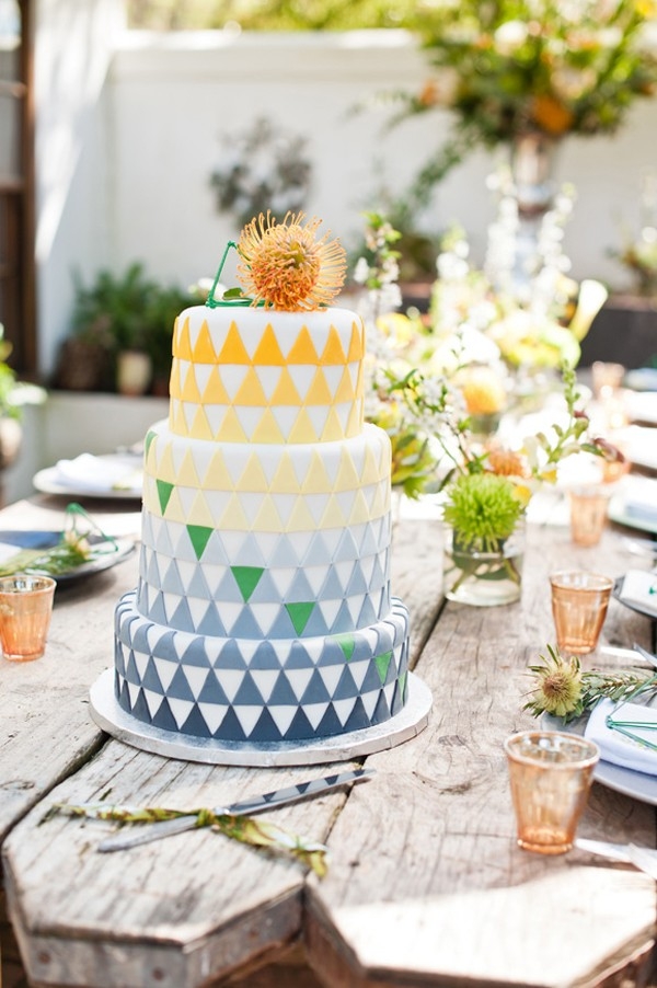 Geometric ombre wedding cake