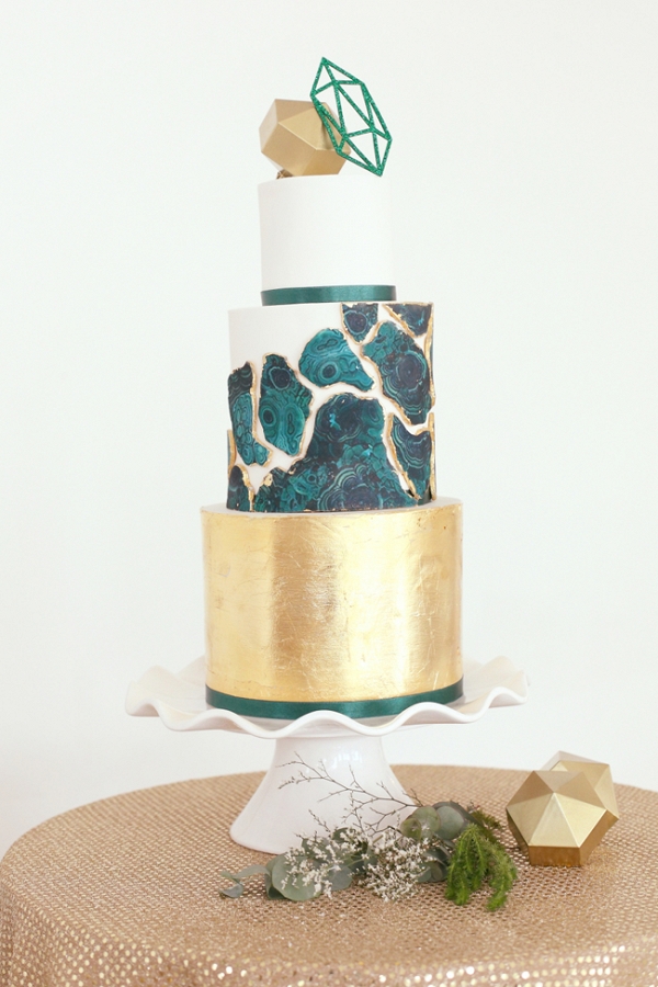 Green Geode & Gold Wedding Cake