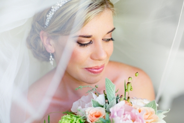 Bride with Peach & Mint Bouquet