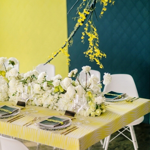 Bright Wedding Tablescape
