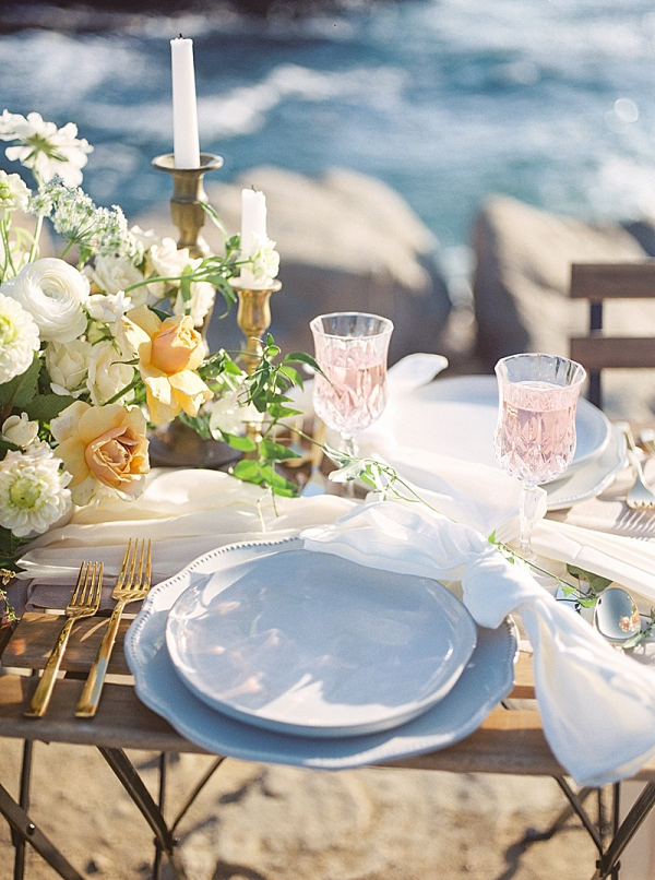 Romantic coastal wedding table