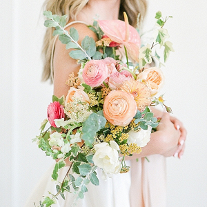 Peach and pink bridal bouquet