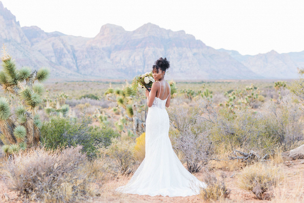 Edgy romantic bridal shoot at Red Rock Canyon Las Vegas