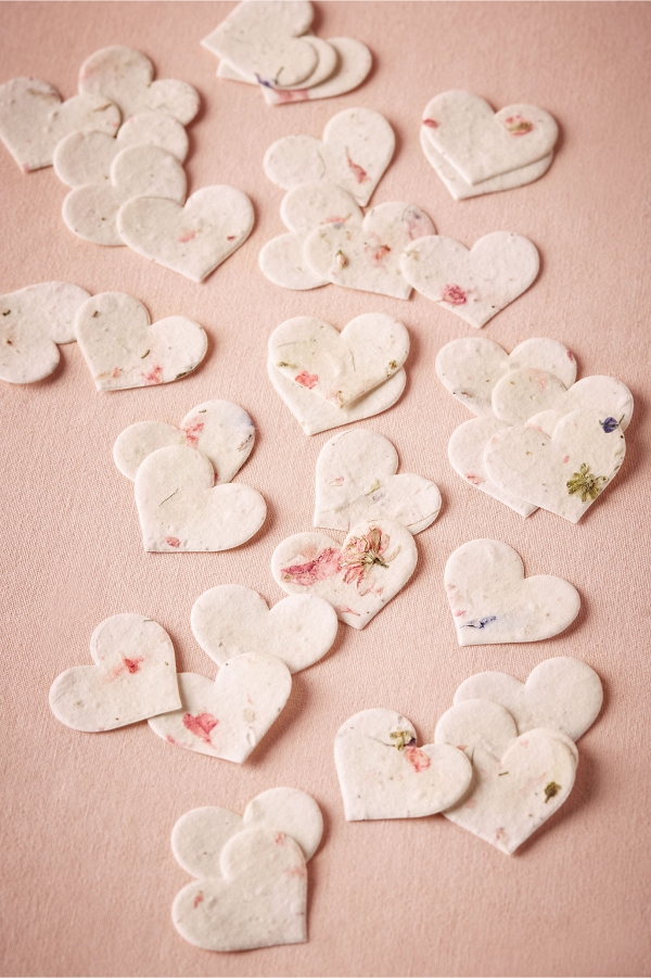 Heart-shaped wildflower seed paper favors