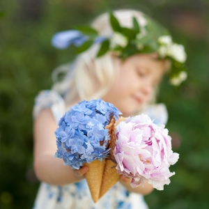 DIY ice cream cone bouquets for summer flower girls
