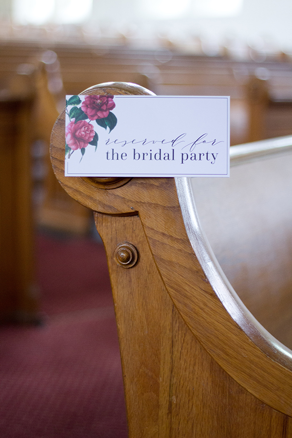 Free printable: reserved seating signs for family members and attendants