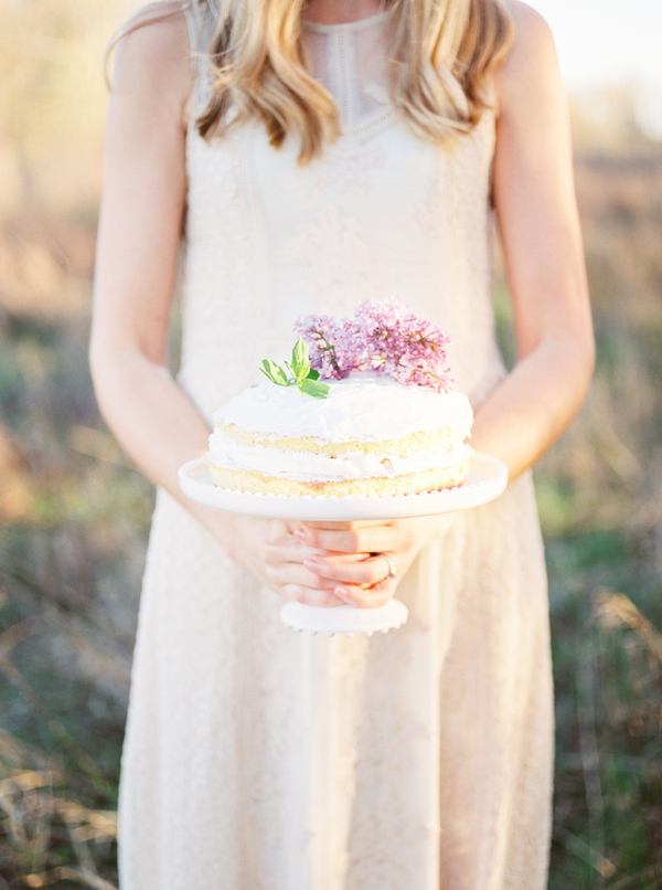 Lilac-topped naked cake