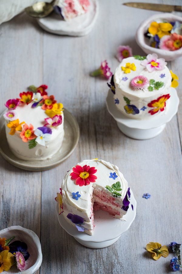 Mini ombré layer cakes with edible flowers