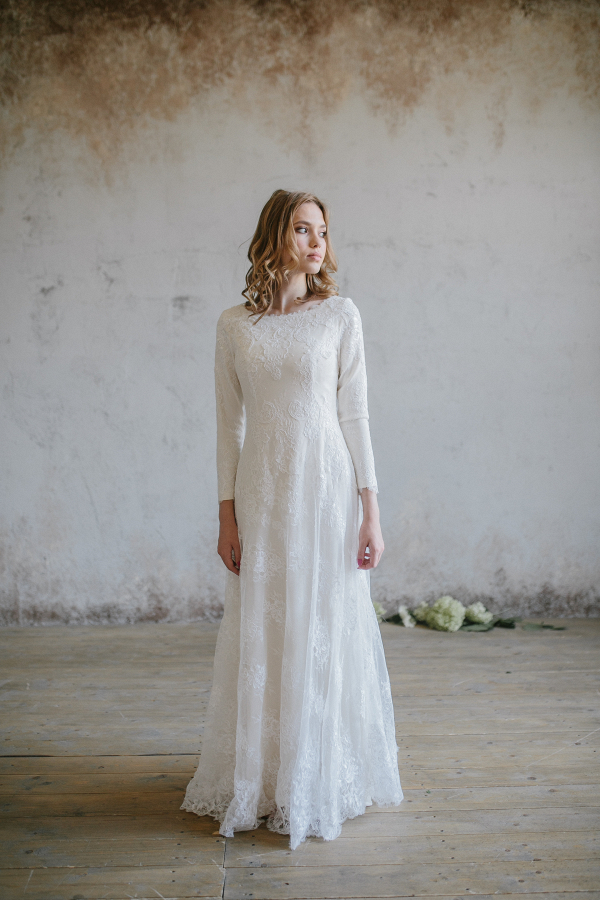 Long-Sleeved Lace Wedding Dress