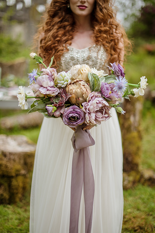 Dusty-purple bridal bouquet