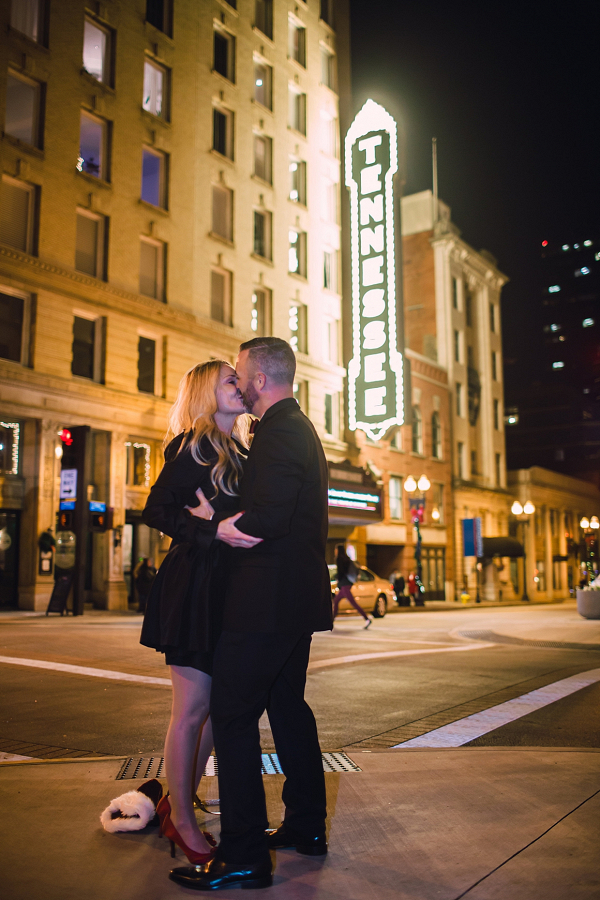 engagement photos in Downtown Knoxville