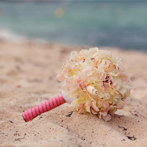 Seashell wedding bouquet