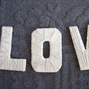 DIY yarn letters on The Budget Savvy Bride