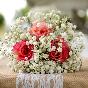 Simple wedding bouquet