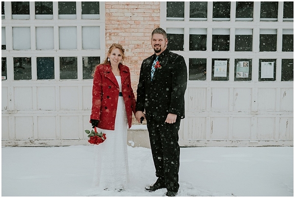 Intimate Winter Wedding on The Budget Savvy Bride