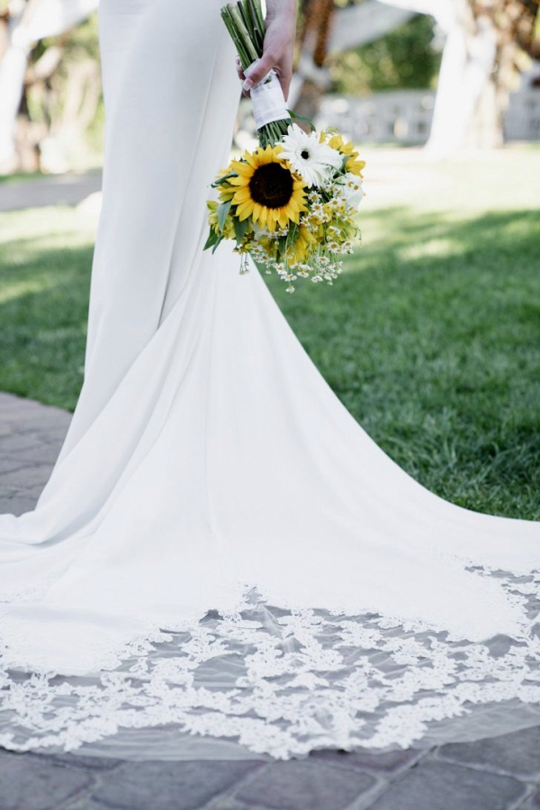 Sunflower bridal bouquet