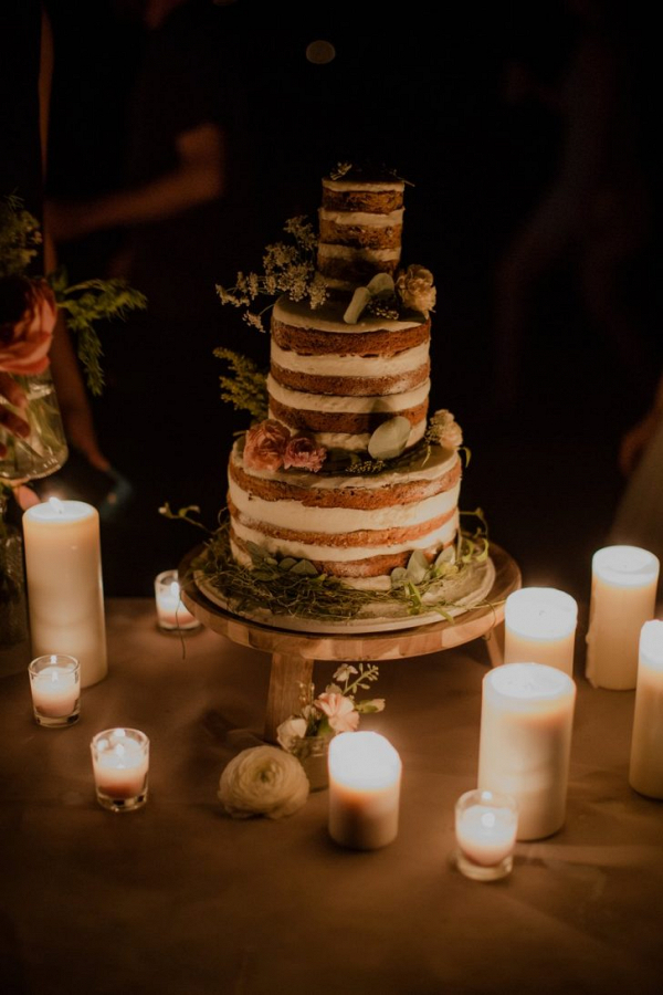 Semi naked wedding cake