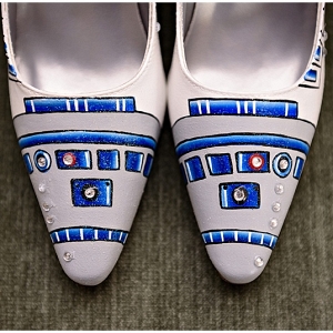 Wedding with Star Wars Details from The Budget Savvy Bride