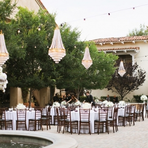 serra+plaza+courtyard+wedding+reception