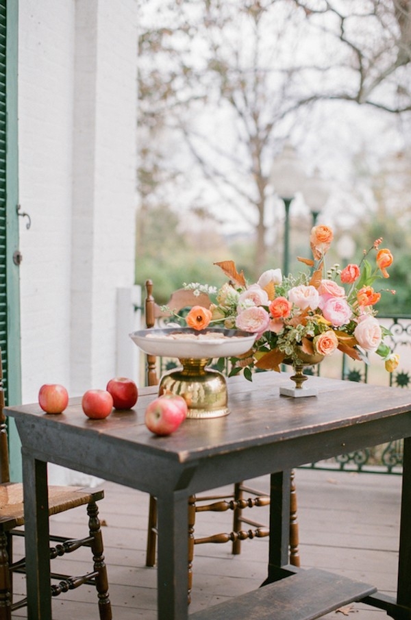 A Southern wedding with boho flare, photography by Tracy Burch Photography, Petals and Pine