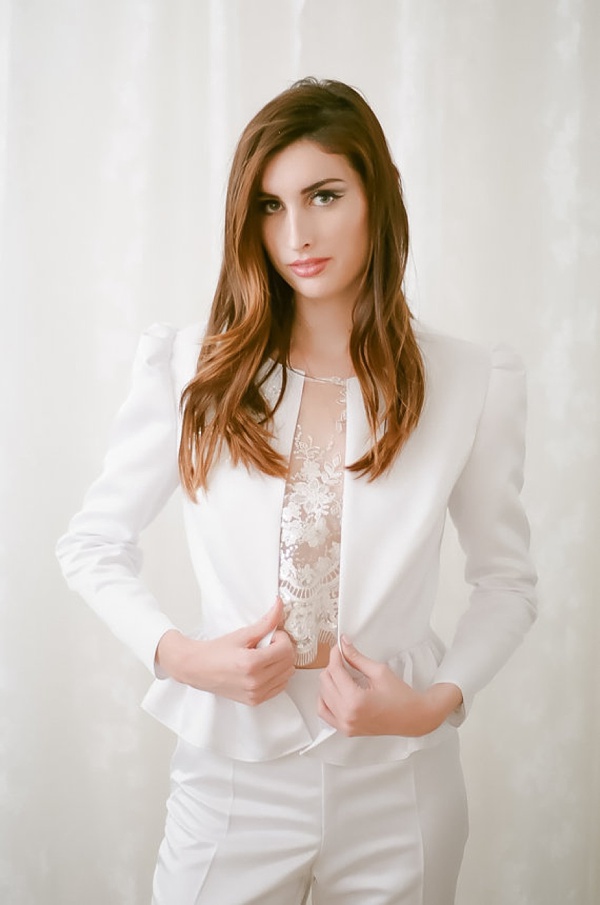 Women's White Wedding Suit Detail