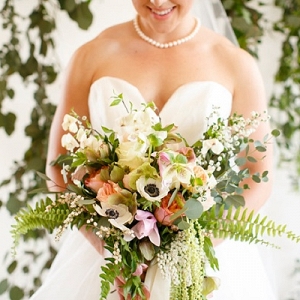 Lush organic wedding bouquet