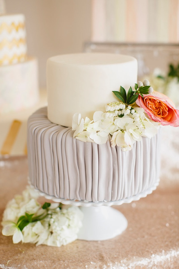 Gray and white wedding cake