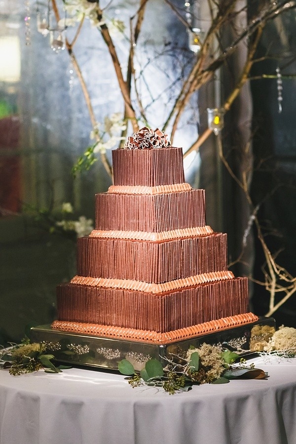 Gorgeous chocolate wedding cake
