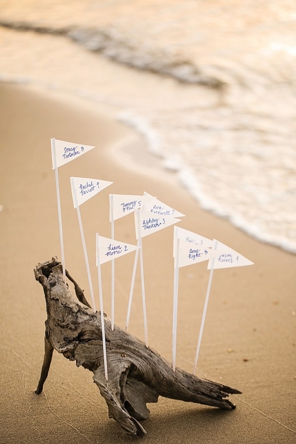 Mini paper flags for escort cards
