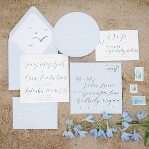Stationery with calligraphy and seagulls