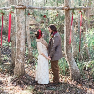 Red and green rustic ceremony idea