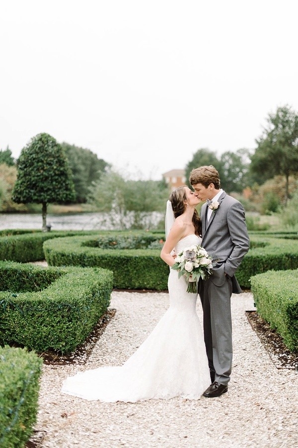 Bride and groom in Virginia garden