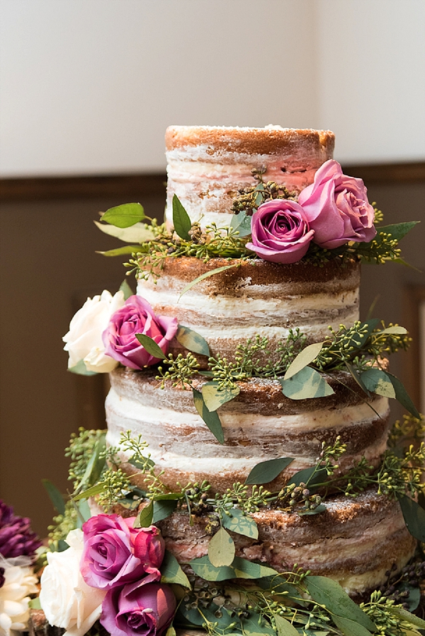 Naked cake for rustic wedding