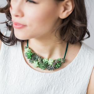 Greenery Succulent Floral Necklace