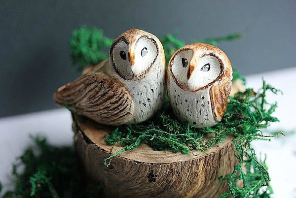Painted owl cake toppers