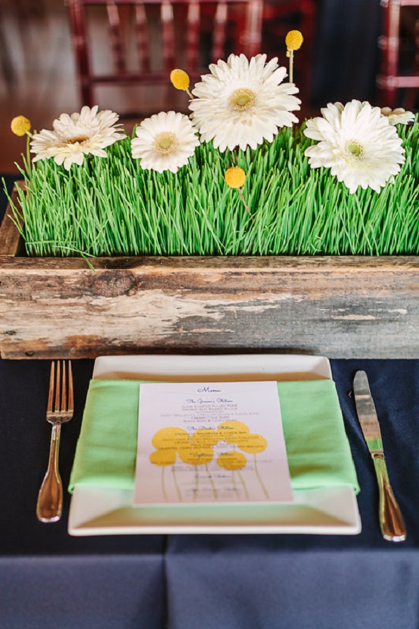 White daisy and wheat grass centerpiece